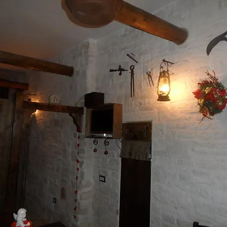 Taverniere Dei Trulli בית נופש אלברובלו